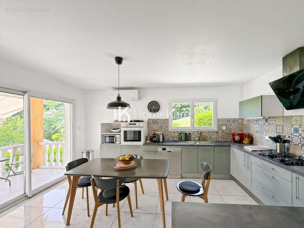 Maison 135 m² à Moissac  - photo 6