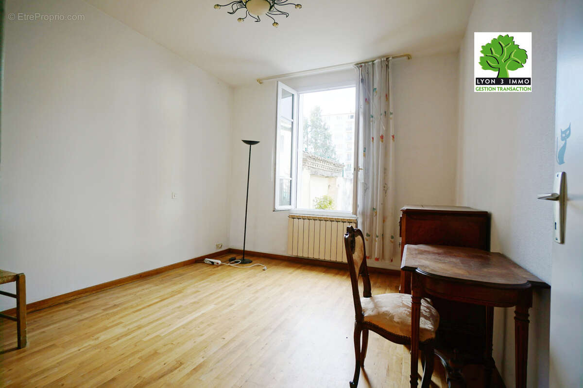 Maison à VILLEURBANNE