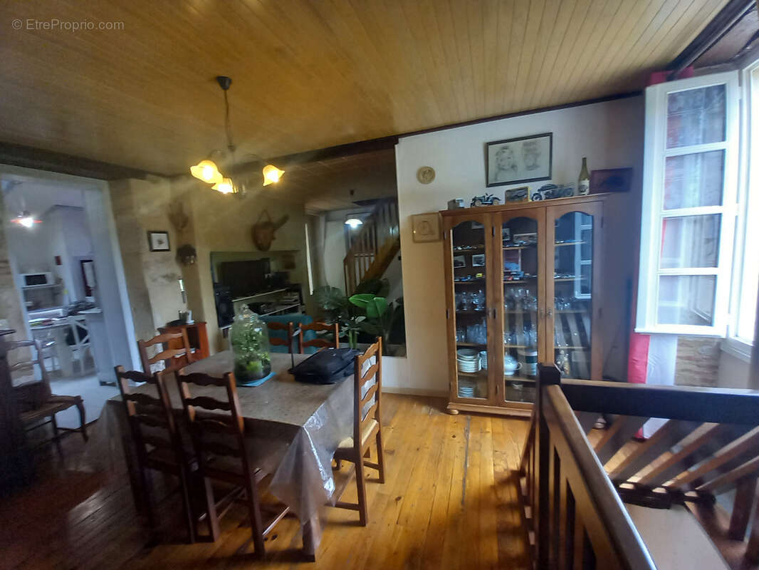 Maison à GREZELS