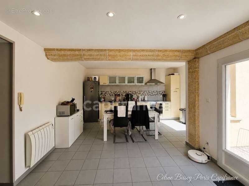 SPÉCIAL INVESTISSEURS 1 maison, 2 appartements, 1 revenu immédiat ! - photo 4