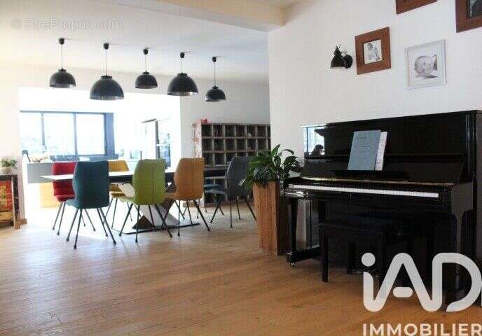 Photo 8 - Maison à LA CHAPELLE-REANVILLE