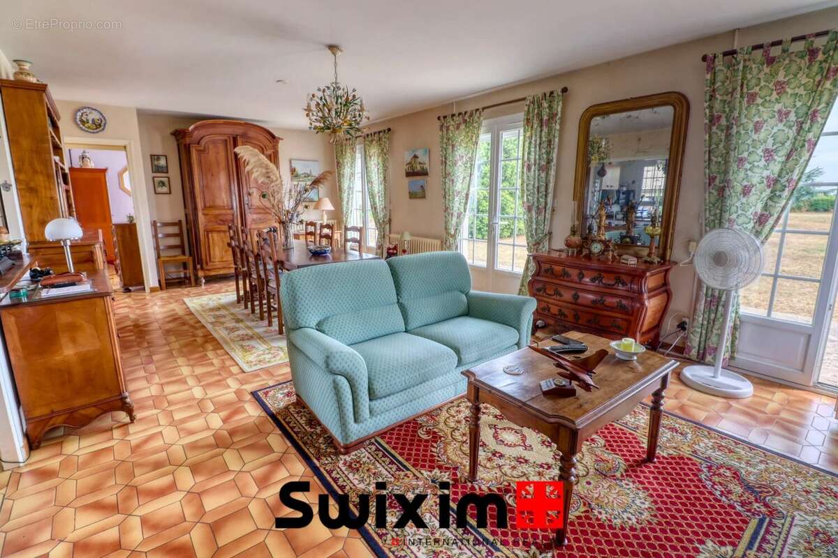 Propriété de 147m² - maison + dépendance - Saint-Estèphe - photo 4