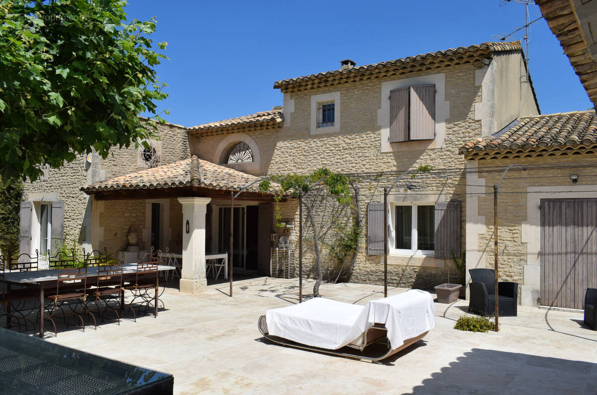 Maison à SAINT-REMY-DE-PROVENCE