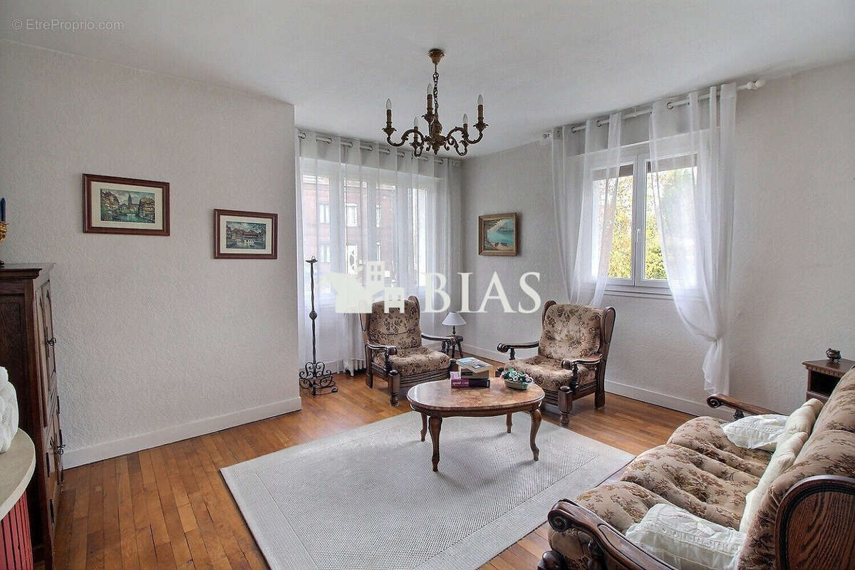 Maison à SOTTEVILLE-LES-ROUEN