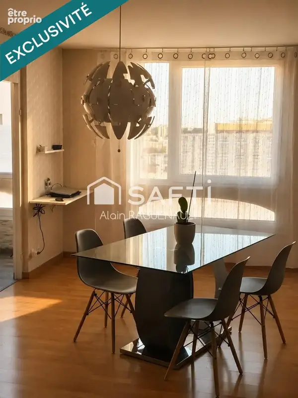 Photo 1 - Appartement à LYON-8E