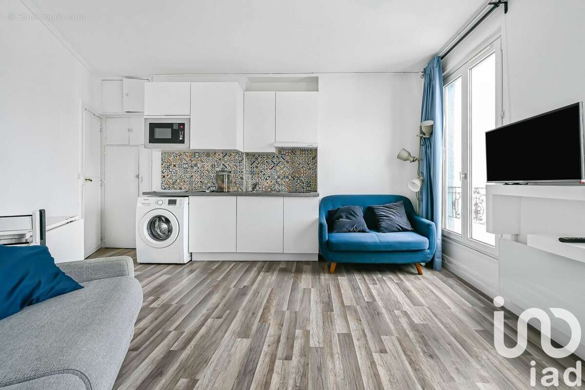 Photo 3 - Appartement à PARIS-18E