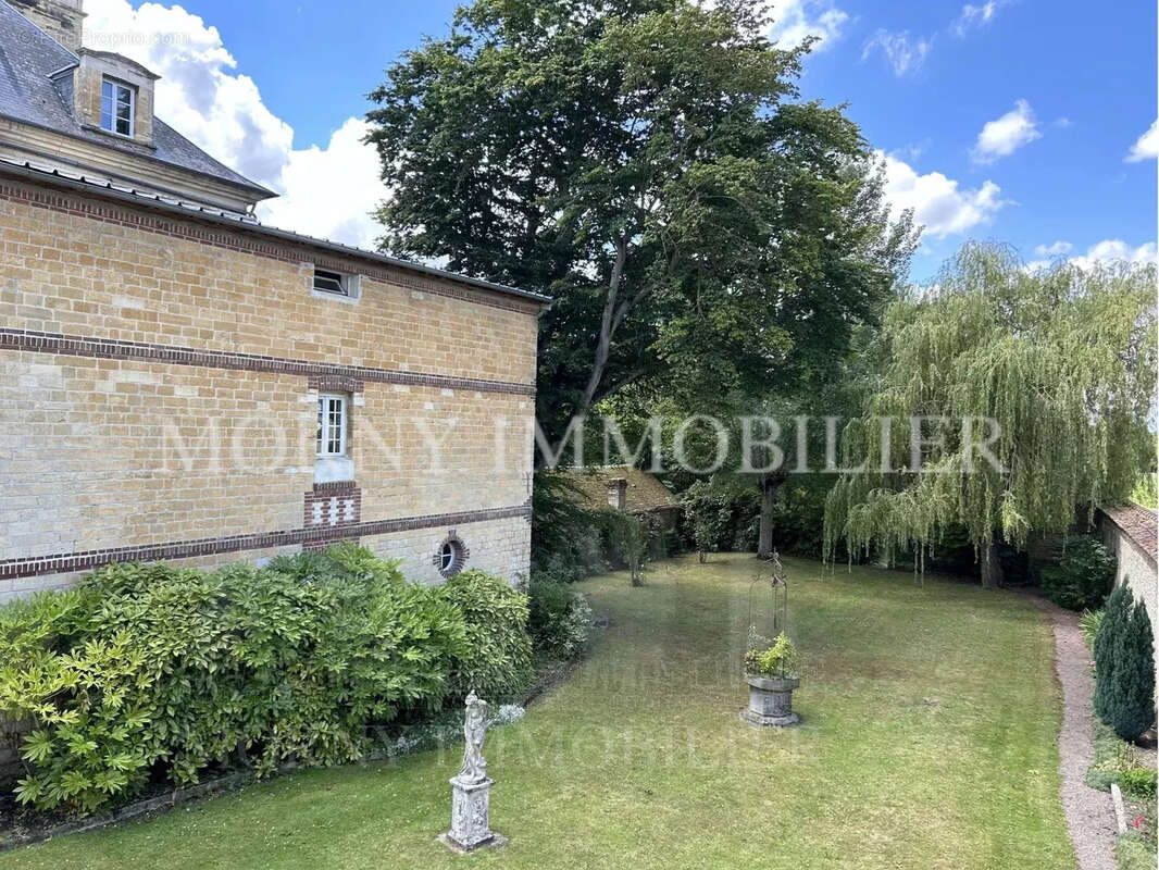 Maison à SAINT-PIERRE-SUR-DIVES