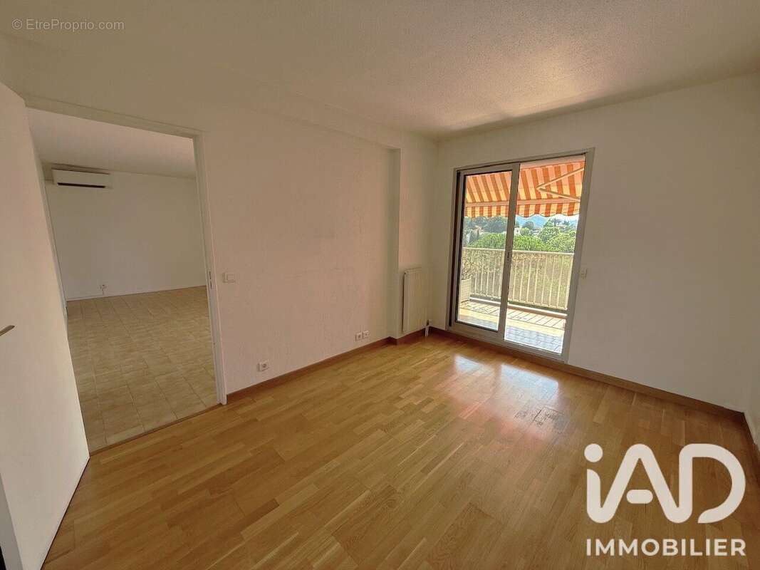 Photo 9 - Appartement à LE CANNET