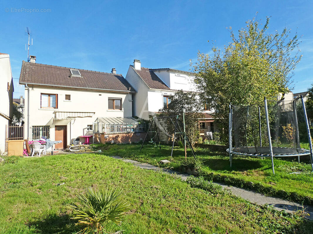 Maison à GAGNY