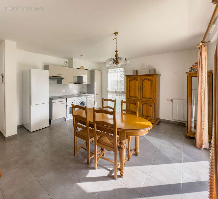 Appartement à MONTLIGNON