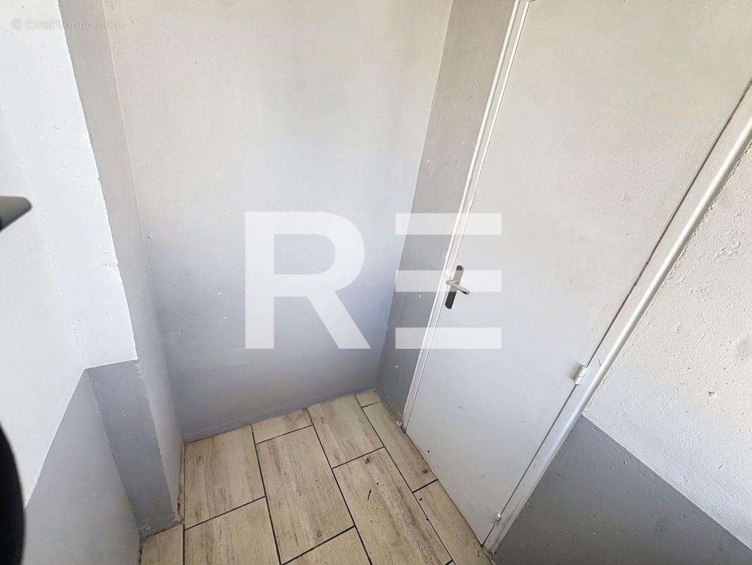 Appartement P2 de 40m2 bien Lumineux à rafraichir - photo 7
