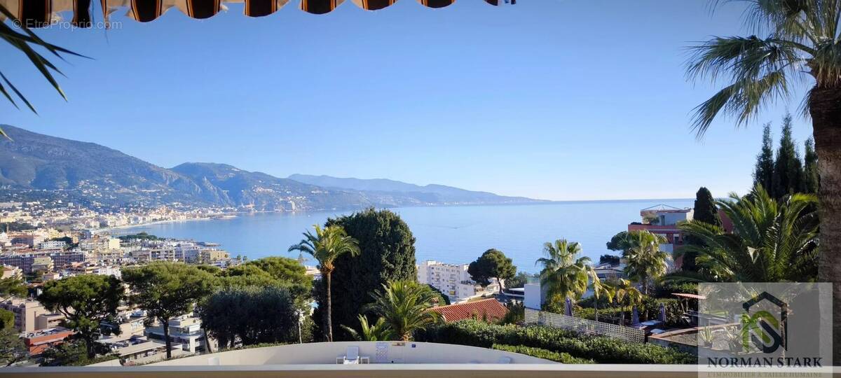 Appartement à ROQUEBRUNE-CAP-MARTIN