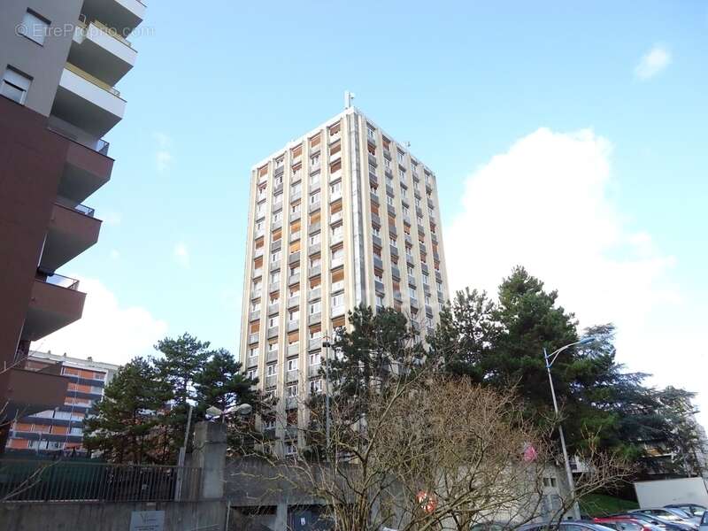 Appartement à SARCELLES