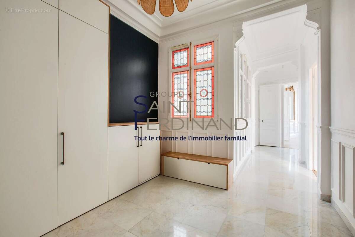 Appartement à PARIS-10E