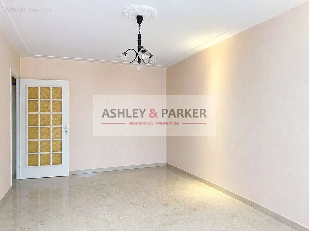 Nice centre – musiciens / thiers – grand 2 pièces de 57,25 m² avec terrasse – cave incluse – garage fermé en option - photo 7