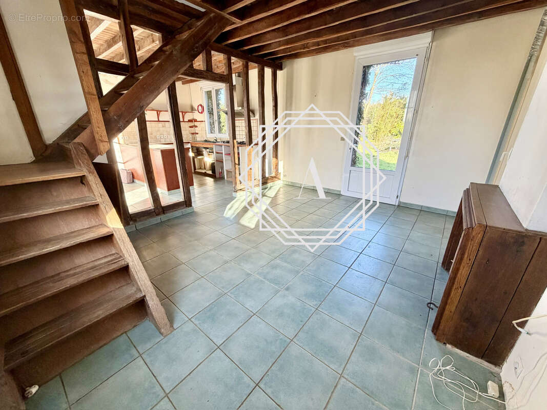 Maison à SAINT-CREPIN-IBOUVILLERS