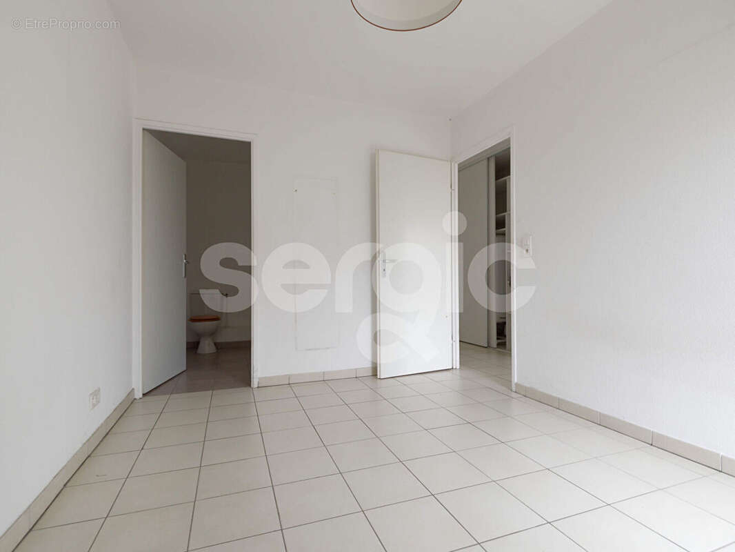 Appartement à RIS-ORANGIS