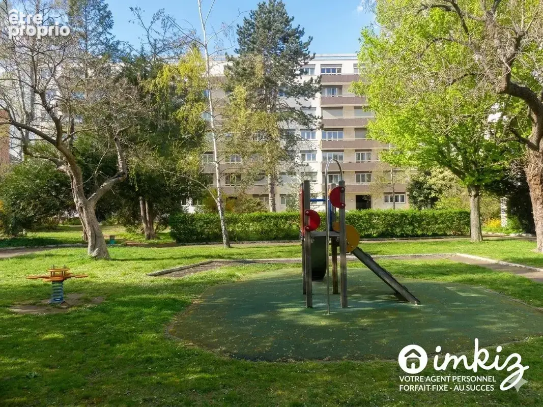 Quartier Petit Ivry - PARC  privé - 5p - Balcon - photo 11