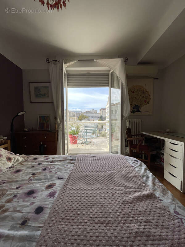 Appartement à MARSEILLE-8E