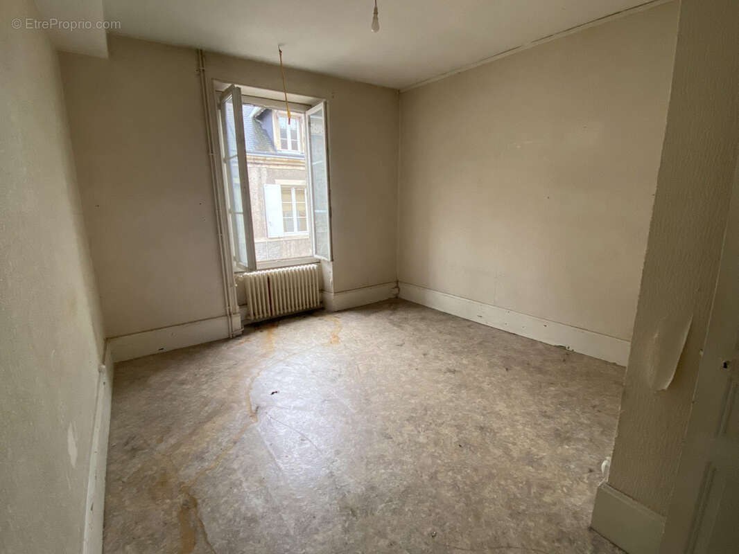 Maison de ville à rénover ! - photo 15