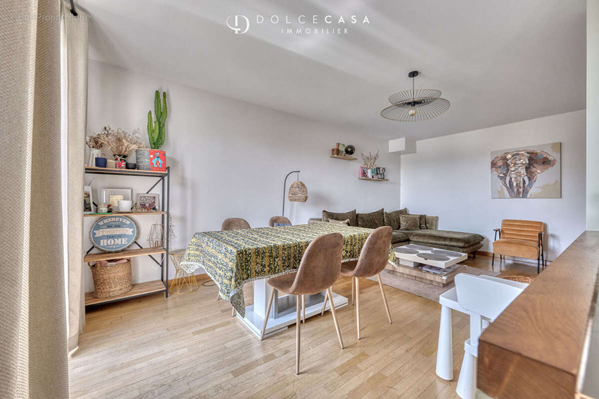 Appartement à LE PERREUX-SUR-MARNE