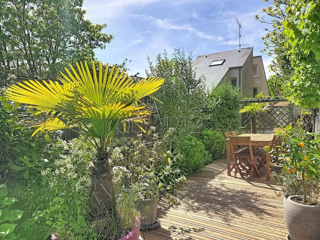 Maison à VERSAILLES