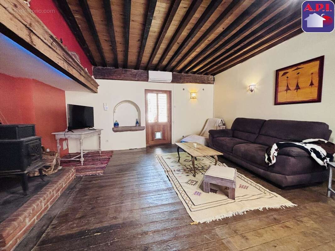 Maison à MERIAL