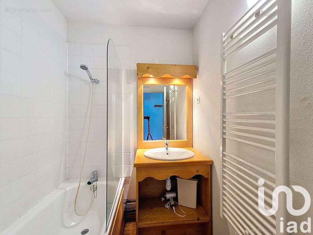 Photo 6 - Appartement à BESSE-ET-SAINT-ANASTAISE