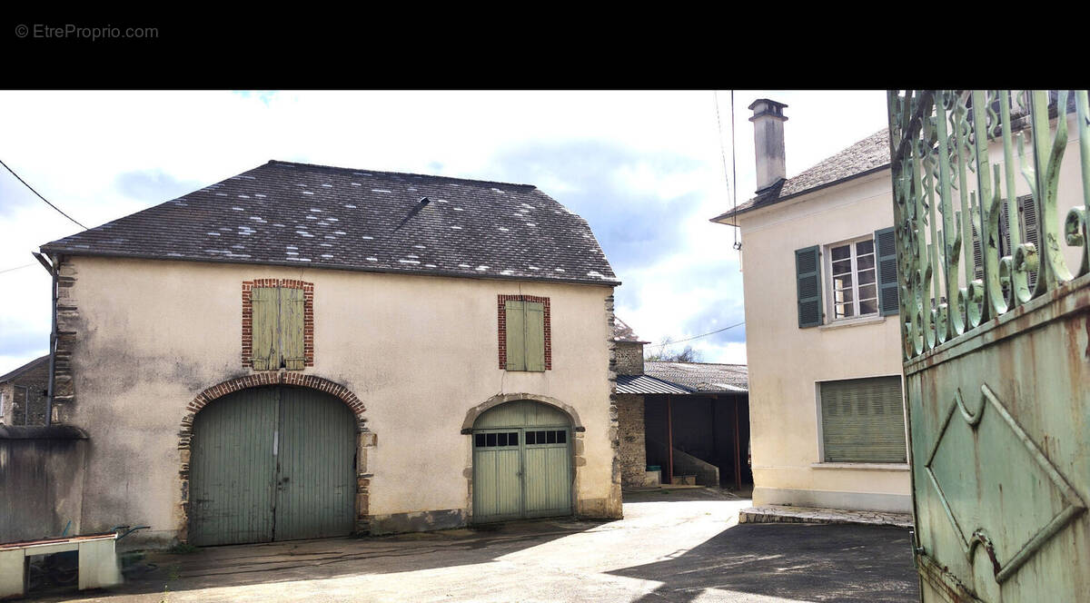 Maison à BORDES