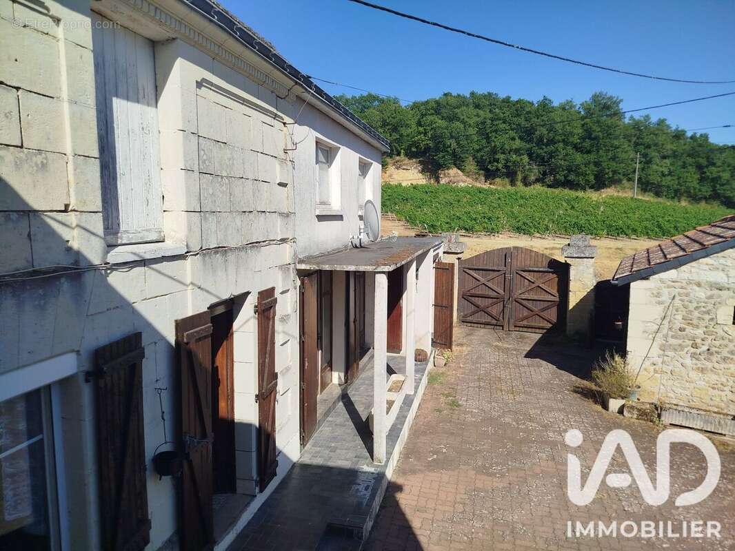 Maison 129 m² à Chinon  - photo 6