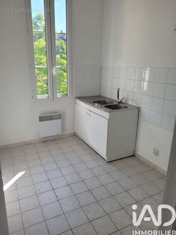 Photo 2 - Appartement à MARSEILLE-3E