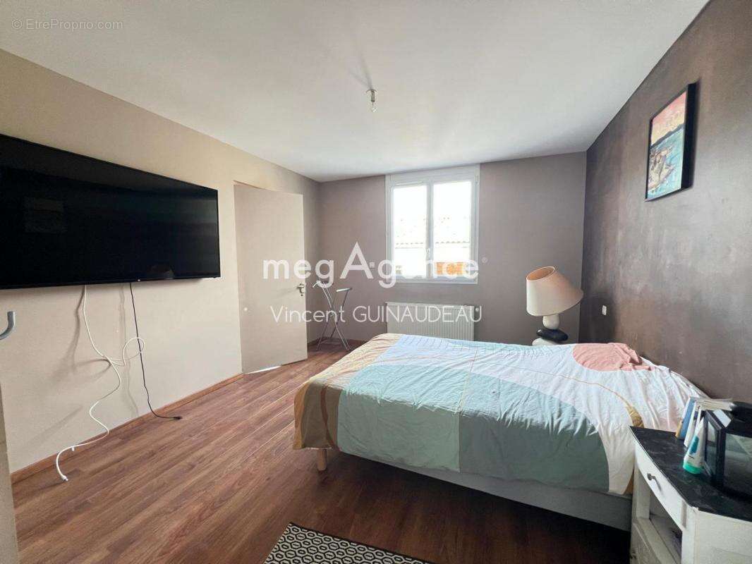 Maison à LE MAY-SUR-EVRE