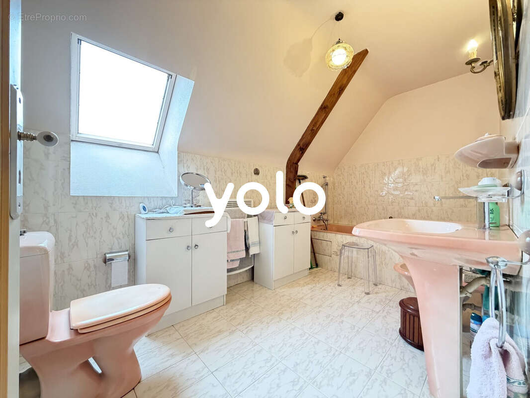 Maison à RAZAC-SUR-L&#039;ISLE