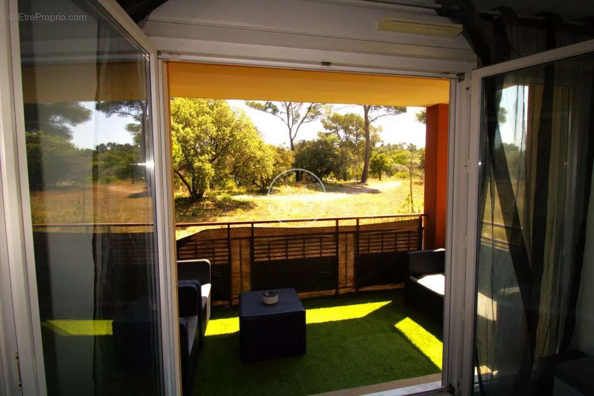 Appartement à FREJUS