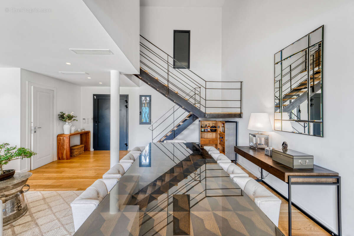 Appartement à LE CANNET