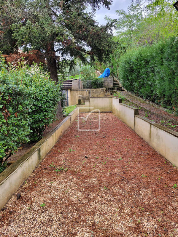 Maison à LIVRON-SUR-DROME