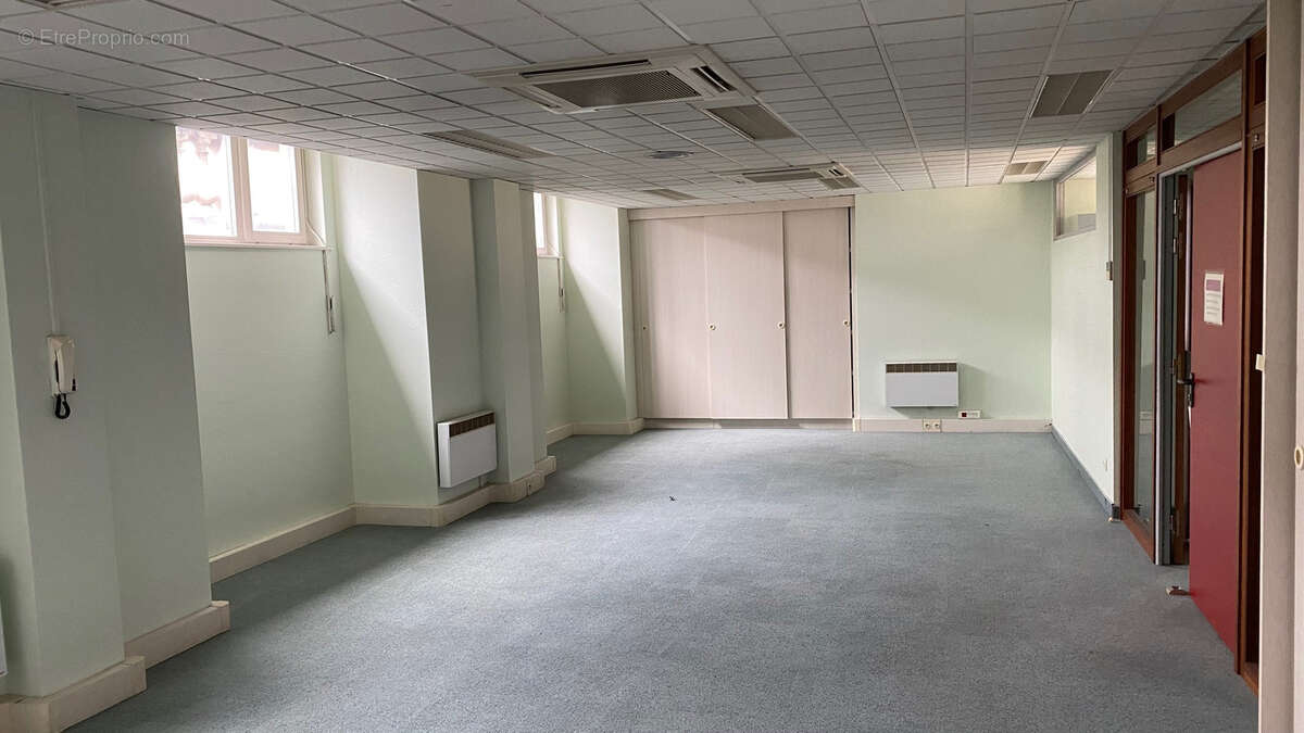 Commerce à MULHOUSE