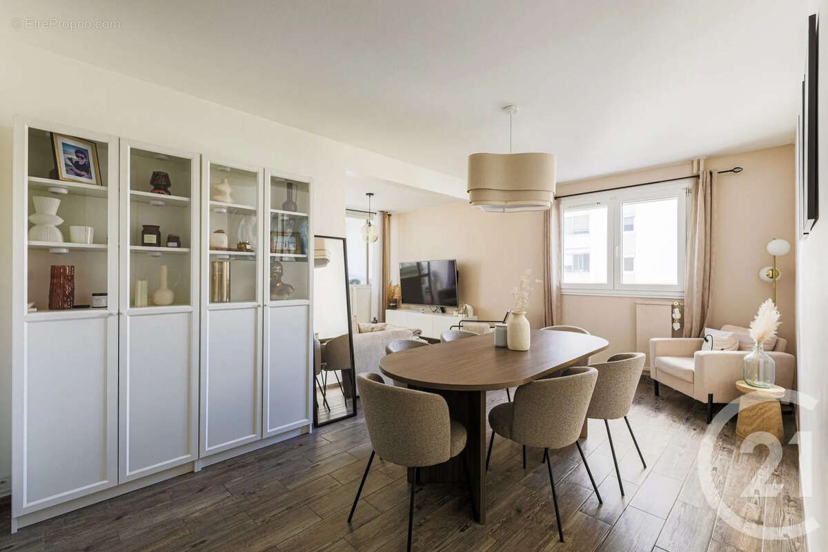 Appartement à SASSENAGE