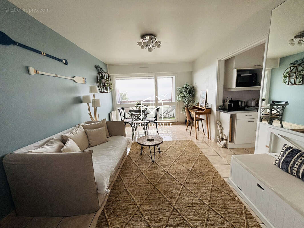 Appartement à TROUVILLE-SUR-MER