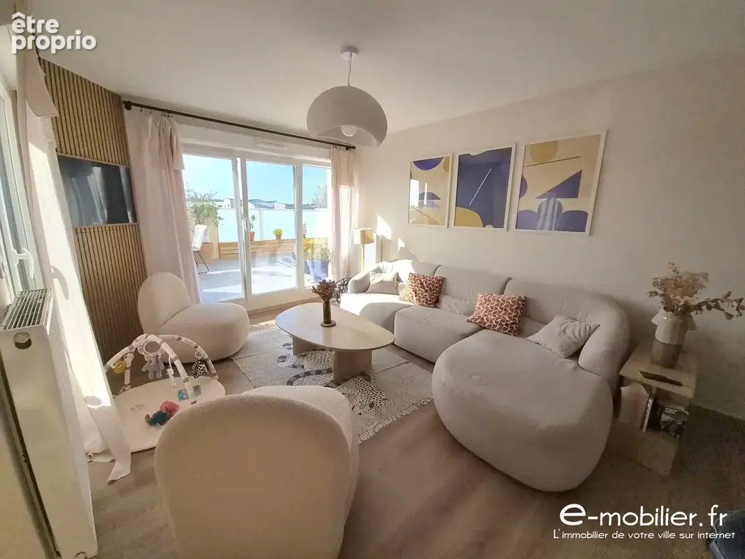 Appartement 4 pièces 82 m² à vendre à Amiens (80000) - photo 2