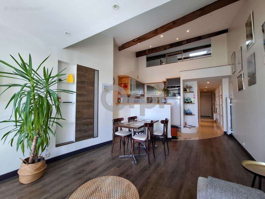 Appartement à LA ROCHELLE