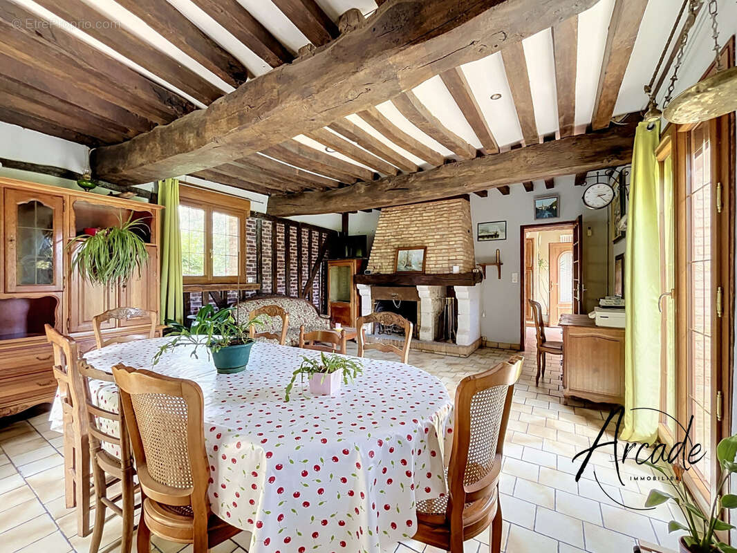 Maison à OCTEVILLE-SUR-MER