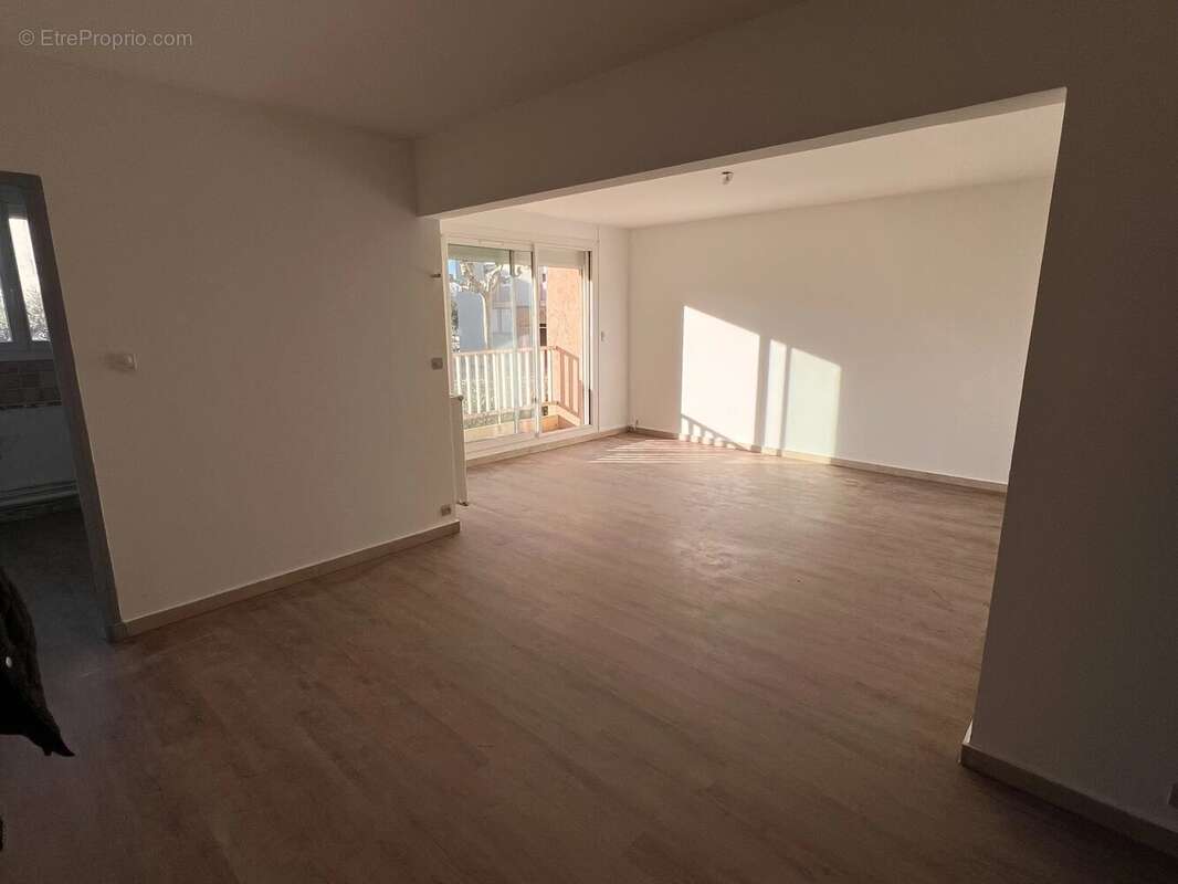 Appartement à BEAUCAIRE