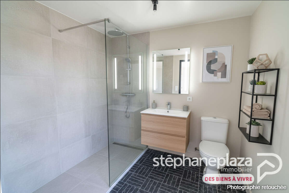 Maison à PONT-DE-VEYLE