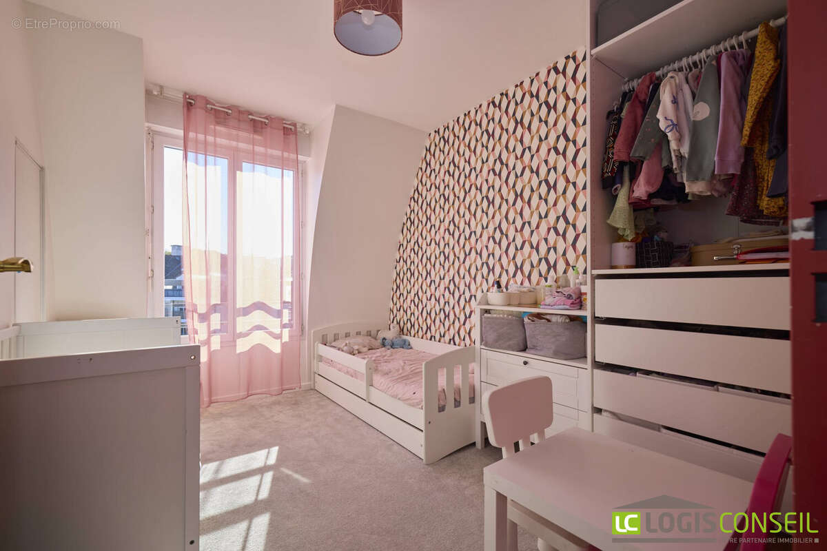 Appartement à CHATILLON