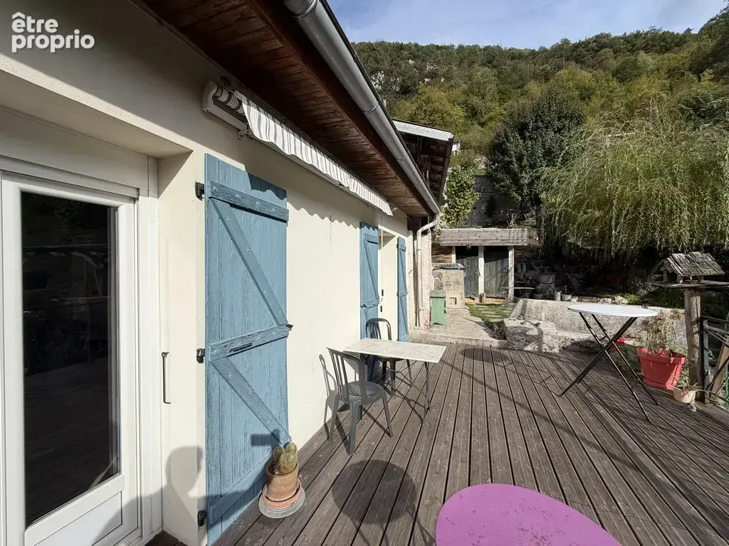 Montbrillant, belle maison mitoyenne avec terrasse - photo 2
