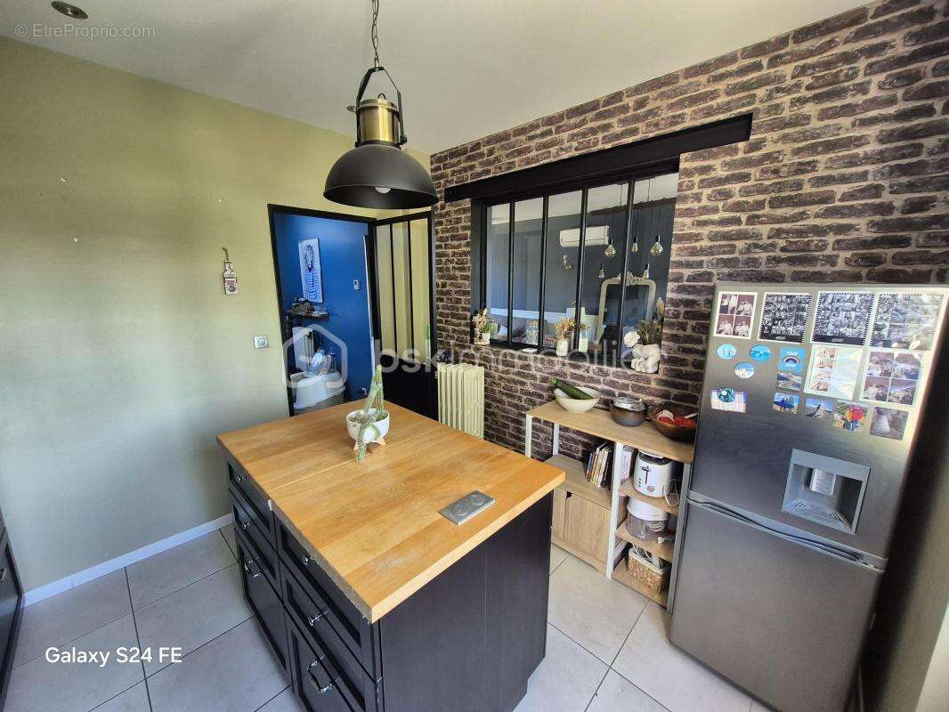 Maison à AZAY-LE-RIDEAU