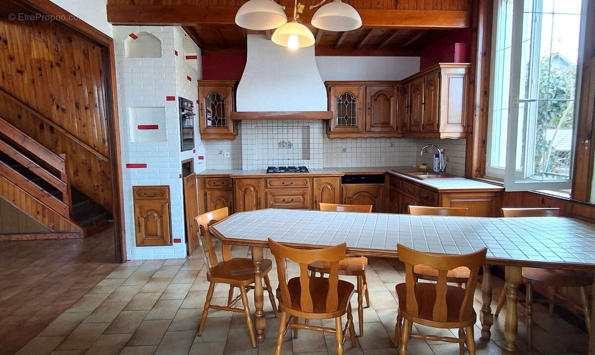Maison à ROCHE-LA-MOLIERE