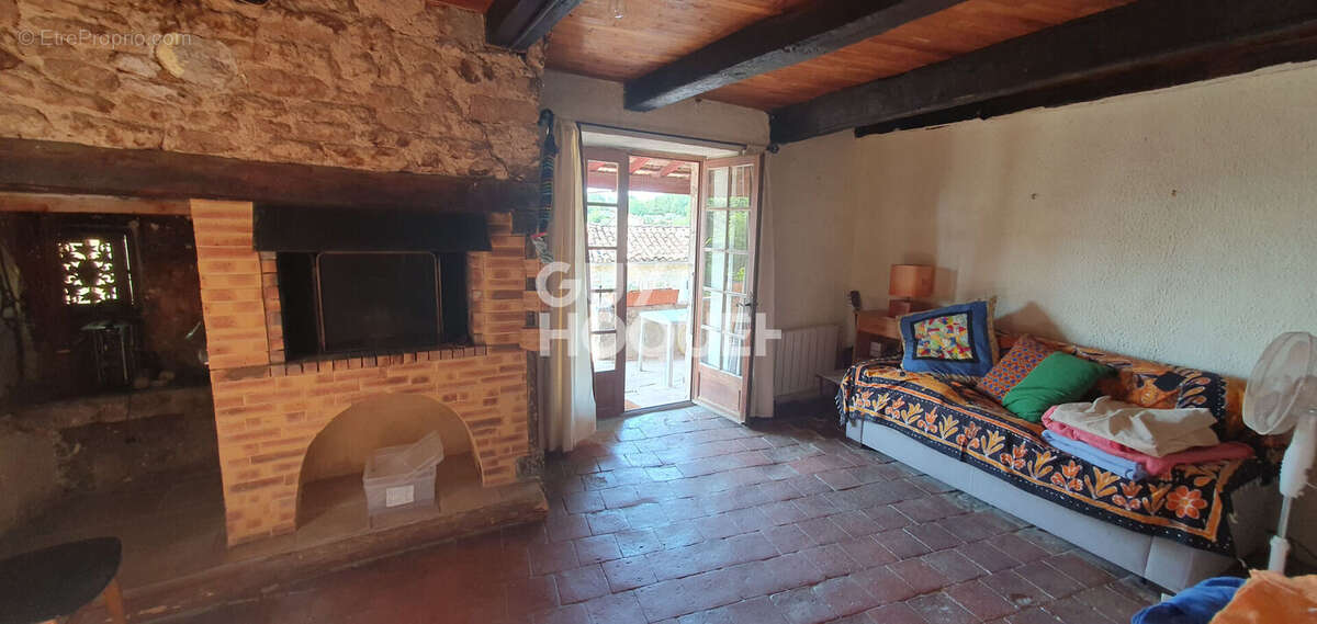 Charmante maison de pays en pierres avec cour intérieure et terrain - photo 6