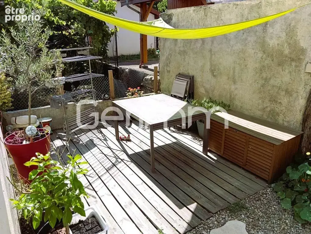 Vente - Maison - 3 pièces + cuisine - 70,66 m² - 198 000 € - LE - photo 2